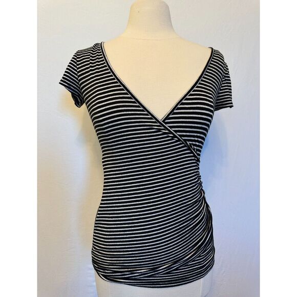 Vintage Cache Sparkly Black and White V Neck Short Sleeve Top Size XS - Picture 3 of 6